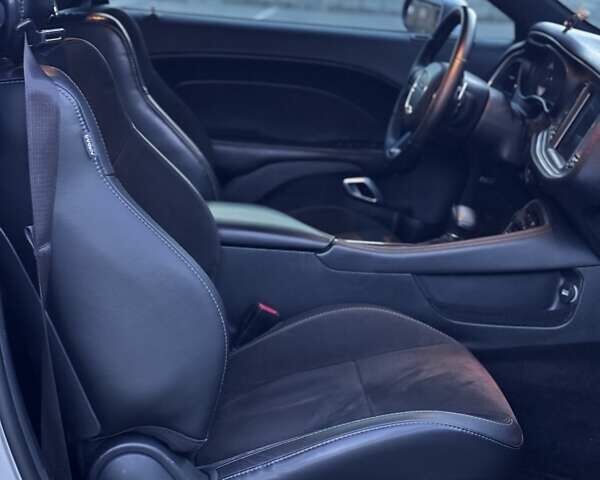 Сірий Додж Challenger, об'ємом двигуна 5.65 л та пробігом 96 тис. км за 31000 $, фото 30 на Automoto.ua