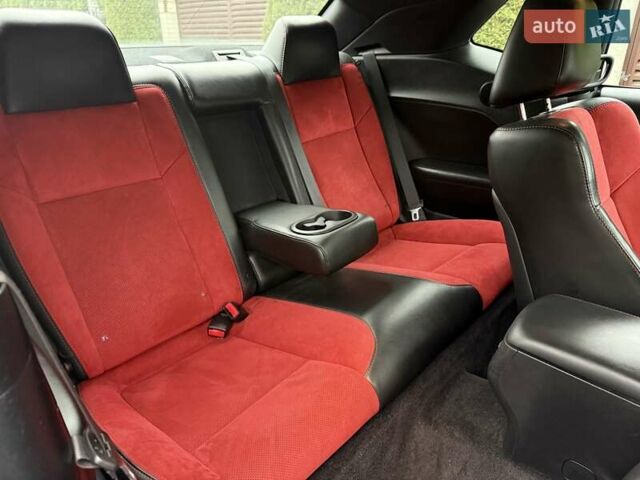 Сірий Додж Challenger, об'ємом двигуна 3.6 л та пробігом 56 тис. км за 24300 $, фото 47 на Automoto.ua