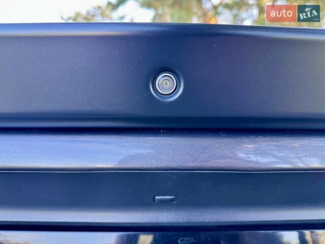 Сірий Додж Challenger, об'ємом двигуна 3.6 л та пробігом 211 тис. км за 15999 $, фото 10 на Automoto.ua