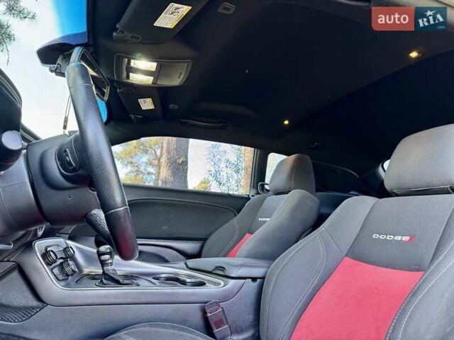 Сірий Додж Challenger, об'ємом двигуна 3.6 л та пробігом 211 тис. км за 15999 $, фото 19 на Automoto.ua