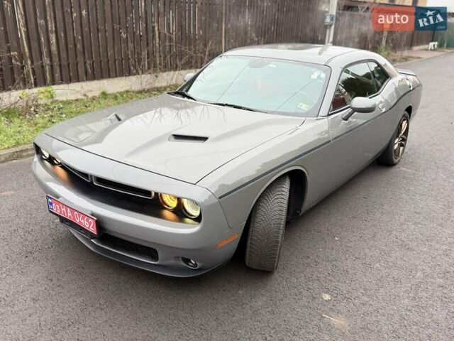 Сірий Додж Challenger, об'ємом двигуна 3.6 л та пробігом 56 тис. км за 24300 $, фото 5 на Automoto.ua