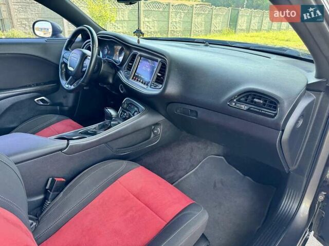Сірий Додж Challenger, об'ємом двигуна 3.61 л та пробігом 211 тис. км за 16500 $, фото 35 на Automoto.ua