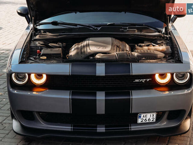Додж Челенджер 2018 в Днепре (Днепропетровске) на Automoto.ua Серый Додж Челенджер, объемом двигателя 5.65 л и пробегом 113 тыс. км за 24000 $, фото 5 на Automoto.ua