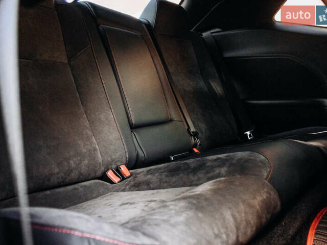 Додж Челенджер 2018 в Днепре (Днепропетровске) на Automoto.ua Серый Додж Челенджер, объемом двигателя 5.65 л и пробегом 113 тыс. км за 24000 $, фото 19 на Automoto.ua