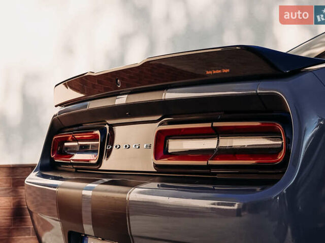 Додж Челенджер 2018 в Днепре (Днепропетровске) на Automoto.ua Серый Додж Челенджер, объемом двигателя 5.65 л и пробегом 113 тыс. км за 24000 $, фото 27 на Automoto.ua