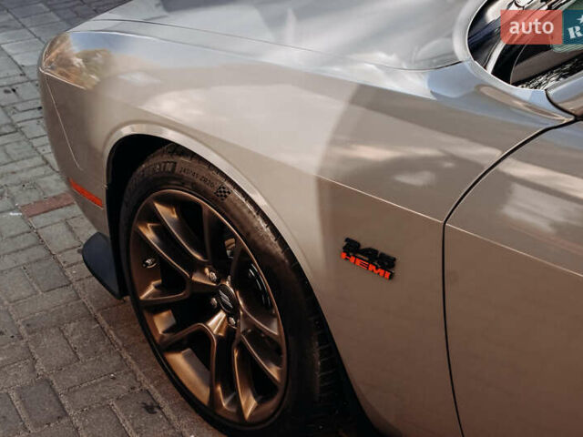 Додж Челенджер 2018 в Днепре (Днепропетровске) на Automoto.ua Серый Додж Челенджер, объемом двигателя 5.65 л и пробегом 113 тыс. км за 24000 $, фото 25 на Automoto.ua