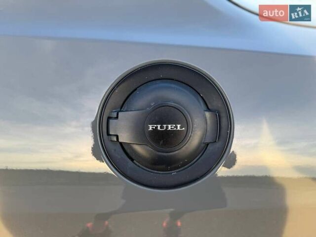 Серый Додж Челенджер, объемом двигателя 3.6 л и пробегом 139 тыс. км за 21300 $, фото 10 на Automoto.ua