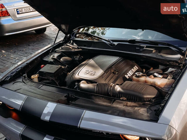 Додж Челенджер 2018 в Днепре (Днепропетровске) на Automoto.ua Серый Додж Челенджер, объемом двигателя 5.65 л и пробегом 113 тыс. км за 24000 $, фото 7 на Automoto.ua