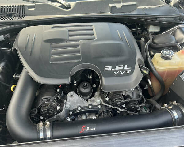 Сірий Додж Challenger, об'ємом двигуна 3.6 л та пробігом 70 тис. км за 18500 $, фото 11 на Automoto.ua