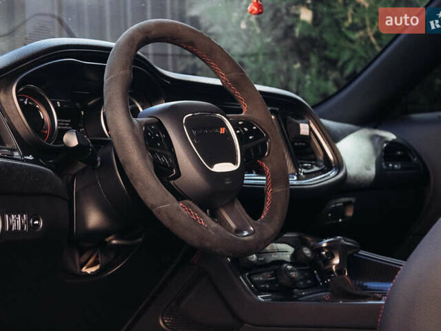 Додж Челенджер 2018 в Днепре (Днепропетровске) на Automoto.ua Серый Додж Челенджер, объемом двигателя 5.65 л и пробегом 113 тыс. км за 24000 $, фото 16 на Automoto.ua