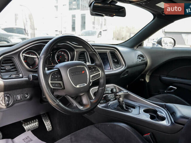 Сірий Додж Challenger, об'ємом двигуна 3.6 л та пробігом 96 тис. км за 27800 $, фото 9 на Automoto.ua