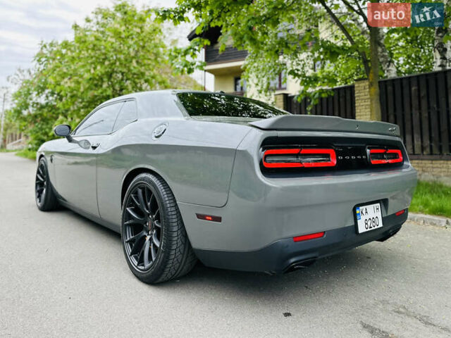 Сірий Додж Challenger, об'ємом двигуна 5.7 л та пробігом 41 тис. км за 33000 $, фото 5 на Automoto.ua