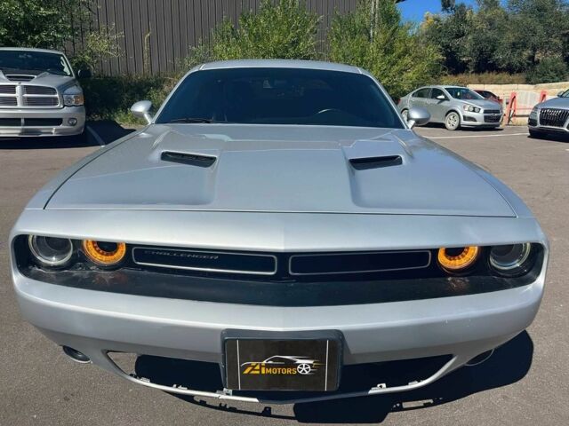 Додж Челенджер 2019 в Днепре (Днепропетровске) на Automoto.ua Серый Додж Челенджер, объемом двигателя 3.6 л и пробегом 46 тыс. км за 13200 $, фото 1 на Automoto.ua