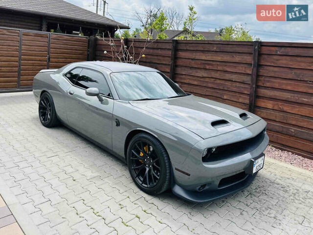 Серый Додж Челенджер, объемом двигателя 5.7 л и пробегом 46 тыс. км за 29999 $, фото 1 на Automoto.ua