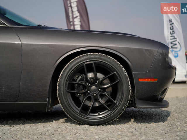 Сірий Додж Challenger, об'ємом двигуна 3.6 л та пробігом 96 тис. км за 27800 $, фото 26 на Automoto.ua