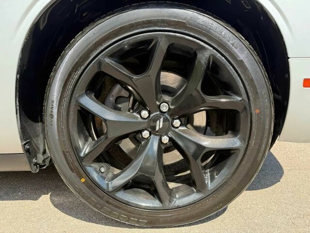 Додж Челенджер 2019 в Днепре (Днепропетровске) на Automoto.ua Серый Додж Челенджер, объемом двигателя 3.6 л и пробегом 46 тыс. км за 13200 $, фото 11 на Automoto.ua