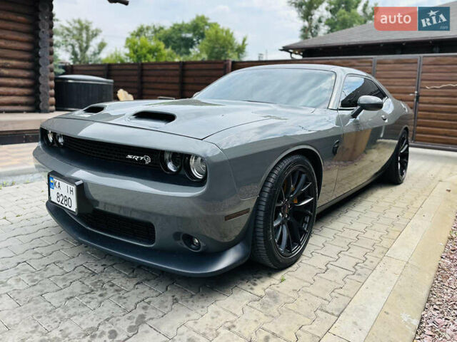 Серый Додж Челенджер, объемом двигателя 5.7 л и пробегом 46 тыс. км за 29999 $, фото 3 на Automoto.ua
