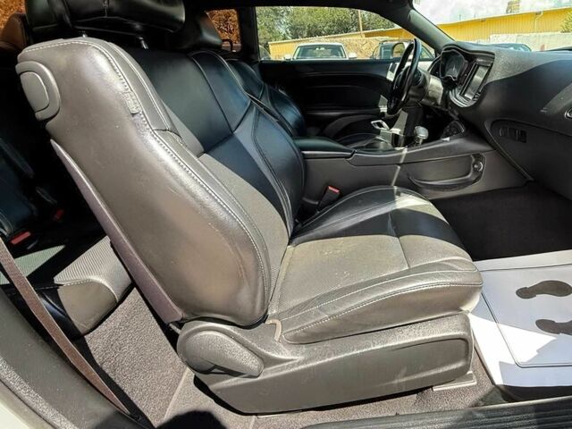 Додж Челенджер 2019 в Днепре (Днепропетровске) на Automoto.ua Серый Додж Челенджер, объемом двигателя 3.6 л и пробегом 46 тыс. км за 13200 $, фото 7 на Automoto.ua