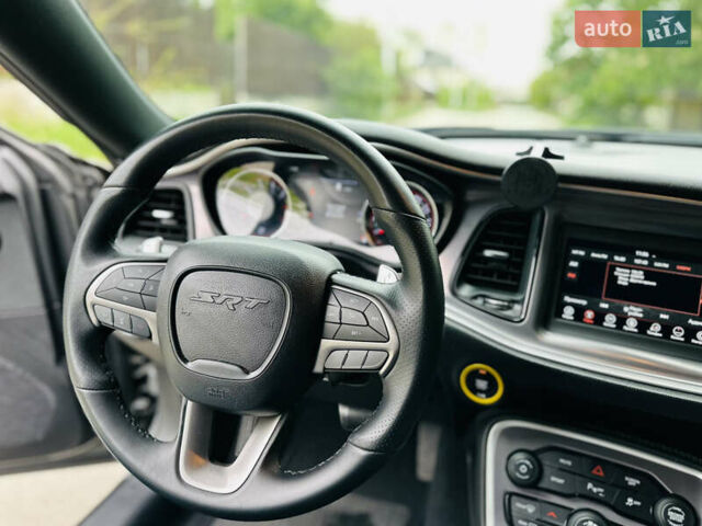 Сірий Додж Challenger, об'ємом двигуна 5.7 л та пробігом 41 тис. км за 33000 $, фото 21 на Automoto.ua