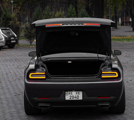 Сірий Додж Challenger, об'ємом двигуна 3.6 л та пробігом 114 тис. км за 24000 $, фото 11 на Automoto.ua