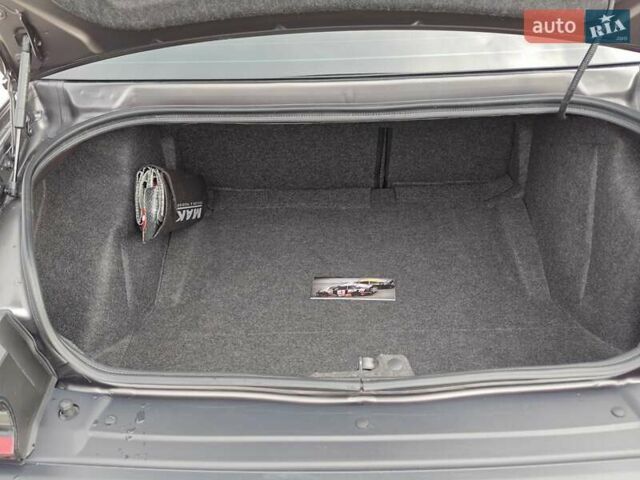 Серый Додж Челенджер, объемом двигателя 3.6 л и пробегом 27 тыс. км за 29500 $, фото 24 на Automoto.ua