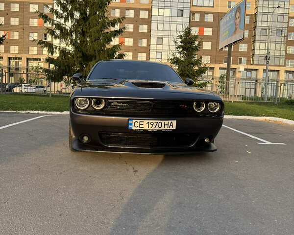 Сірий Додж Challenger, об'ємом двигуна 6.42 л та пробігом 42 тис. км за 46000 $, фото 1 на Automoto.ua