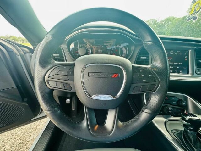 Додж Челенджер 2021 в Виннице на Automoto.ua Серый Додж Челенджер, объемом двигателя 3.6 л и пробегом 12 тыс. км за 5000 $, фото 7 на Automoto.ua