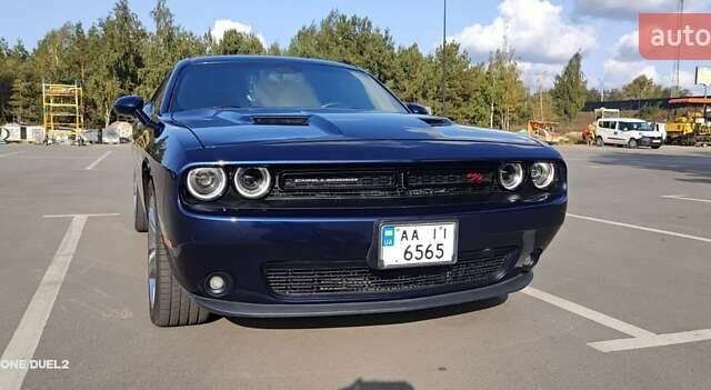 Синий Додж Челенджер, объемом двигателя 5.7 л и пробегом 75 тыс. км за 27500 $, фото 30 на Automoto.ua