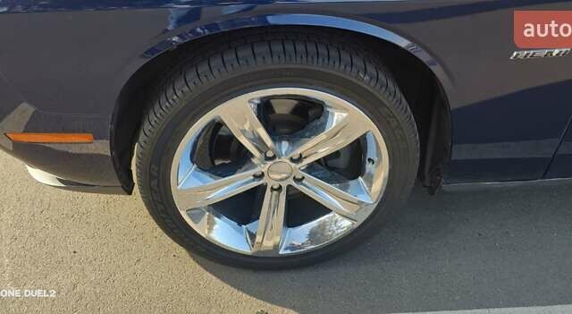 Синий Додж Челенджер, объемом двигателя 5.7 л и пробегом 75 тыс. км за 27500 $, фото 67 на Automoto.ua