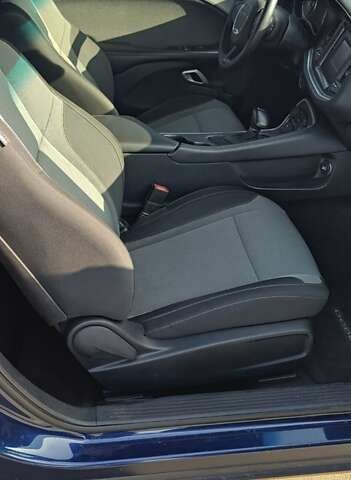 Синий Додж Челенджер, объемом двигателя 5.7 л и пробегом 75 тыс. км за 27500 $, фото 44 на Automoto.ua