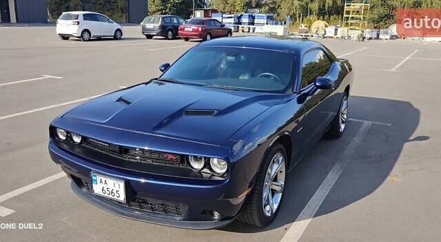 Синий Додж Челенджер, объемом двигателя 5.7 л и пробегом 75 тыс. км за 27500 $, фото 35 на Automoto.ua
