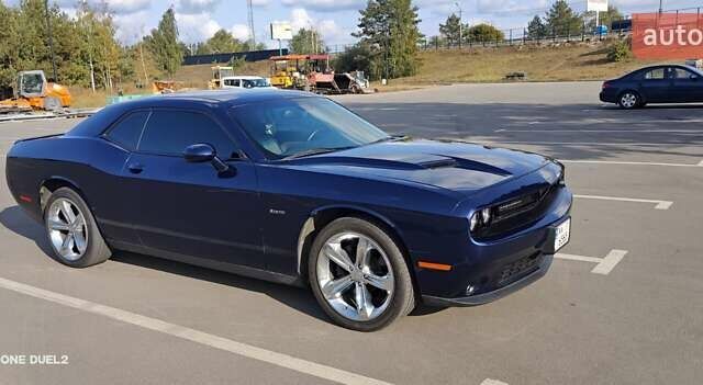 Синий Додж Челенджер, объемом двигателя 5.7 л и пробегом 75 тыс. км за 27500 $, фото 26 на Automoto.ua