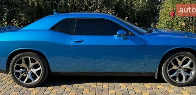 Синій Додж Challenger, об'ємом двигуна 3.6 л та пробігом 120 тис. км за 21500 $, фото 8 на Automoto.ua