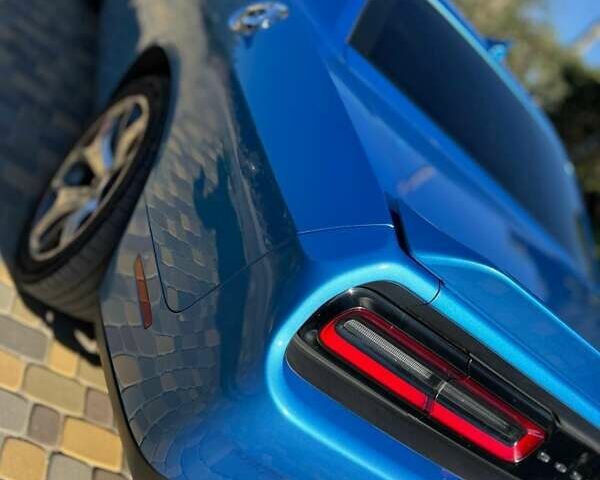 Синій Додж Challenger, об'ємом двигуна 3.6 л та пробігом 120 тис. км за 21500 $, фото 6 на Automoto.ua