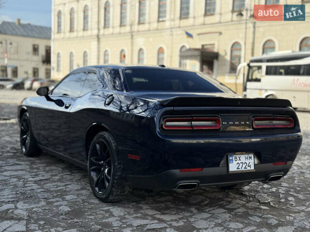 Синий Додж Челенджер, объемом двигателя 3.6 л и пробегом 64 тыс. км за 21900 $, фото 51 на Automoto.ua