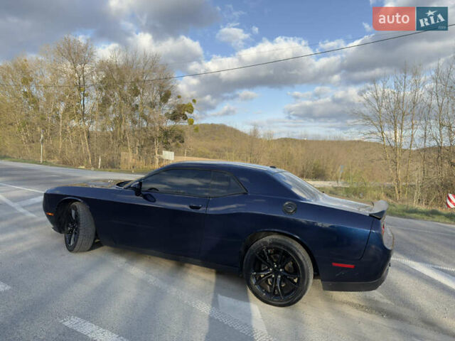 Синий Додж Челенджер, объемом двигателя 3.6 л и пробегом 64 тыс. км за 21900 $, фото 8 на Automoto.ua