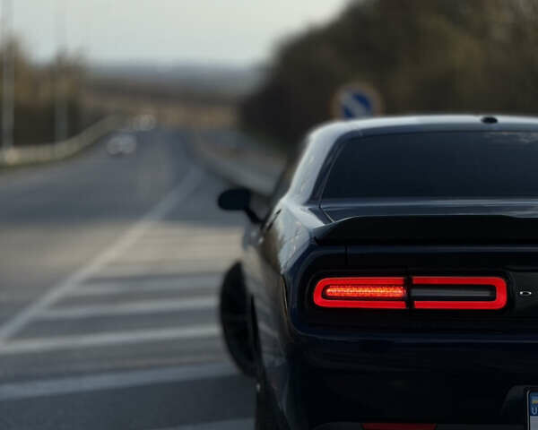 Синий Додж Челенджер, объемом двигателя 3.6 л и пробегом 64 тыс. км за 21900 $, фото 16 на Automoto.ua