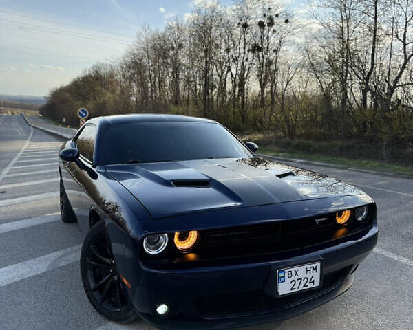 Синий Додж Челенджер, объемом двигателя 3.6 л и пробегом 64 тыс. км за 21900 $, фото 4 на Automoto.ua