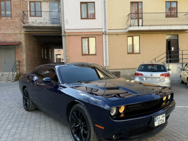 Синій Додж Challenger, об'ємом двигуна 3.6 л та пробігом 64 тис. км за 21900 $, фото 57 на Automoto.ua