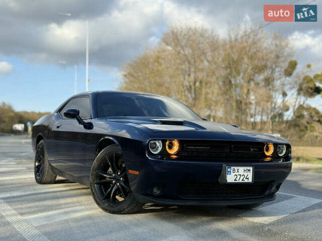 Синий Додж Челенджер, объемом двигателя 3.6 л и пробегом 64 тыс. км за 21900 $, фото 31 на Automoto.ua