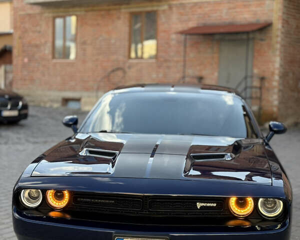 Синий Додж Челенджер, объемом двигателя 3.6 л и пробегом 64 тыс. км за 21900 $, фото 44 на Automoto.ua