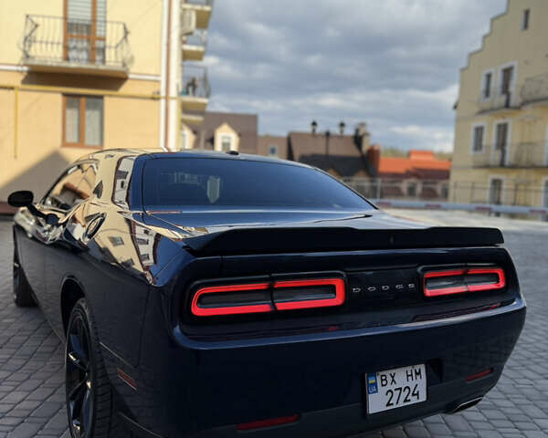 Синий Додж Челенджер, объемом двигателя 3.6 л и пробегом 64 тыс. км за 21900 $, фото 38 на Automoto.ua