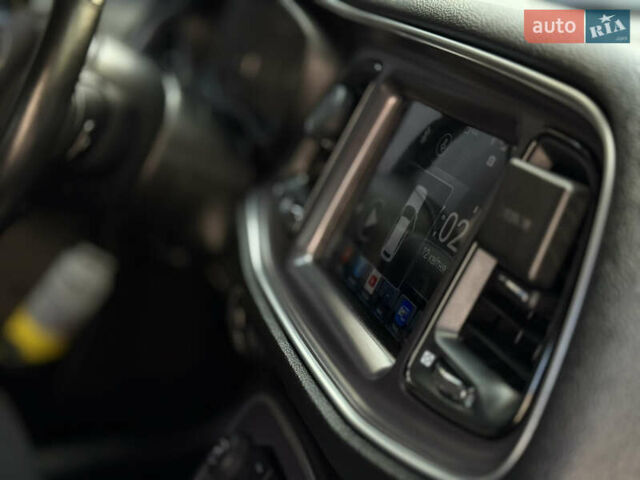 Синий Додж Челенджер, объемом двигателя 3.6 л и пробегом 64 тыс. км за 21900 $, фото 56 на Automoto.ua