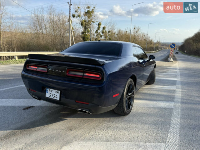 Синій Додж Challenger, об'ємом двигуна 3.6 л та пробігом 64 тис. км за 21900 $, фото 48 на Automoto.ua