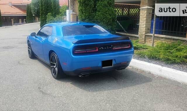 Синій Додж Challenger, об'ємом двигуна 6.42 л та пробігом 59 тис. км за 29500 $, фото 17 на Automoto.ua