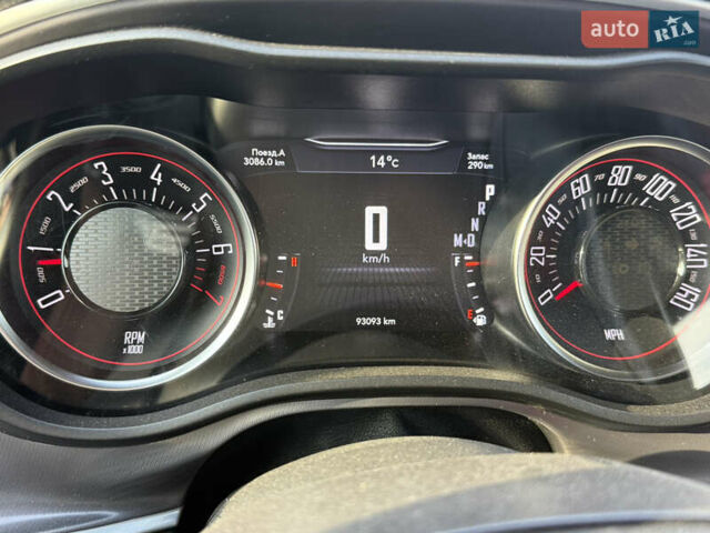 Синій Додж Challenger, об'ємом двигуна 3.6 л та пробігом 93 тис. км за 24500 $, фото 19 на Automoto.ua