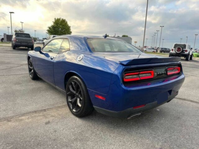 Синій Додж Challenger, об'ємом двигуна 3.6 л та пробігом 40 тис. км за 13000 $, фото 4 на Automoto.ua