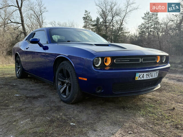 Синій Додж Challenger, об'ємом двигуна 3.6 л та пробігом 93 тис. км за 24500 $, фото 5 на Automoto.ua