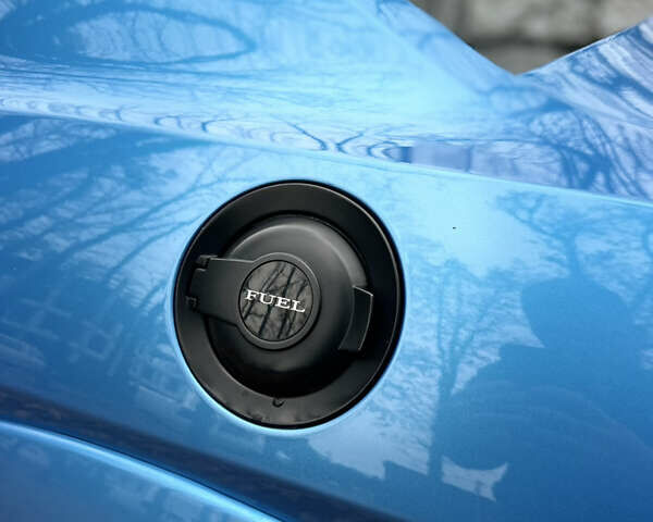 Синий Додж Челенджер, объемом двигателя 6.17 л и пробегом 82 тыс. км за 39999 $, фото 20 на Automoto.ua