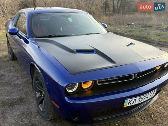Синій Додж Challenger, об'ємом двигуна 3.6 л та пробігом 93 тис. км за 24500 $, фото 3 на Automoto.ua